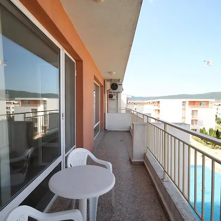 Arendoo In Fort Club Apartment Sunny Beach