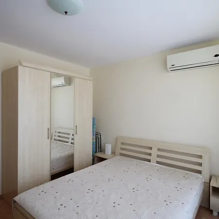 Apartment Arendoo In Fort Club *