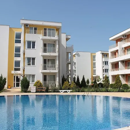 Apartment Arendoo In Fort Club